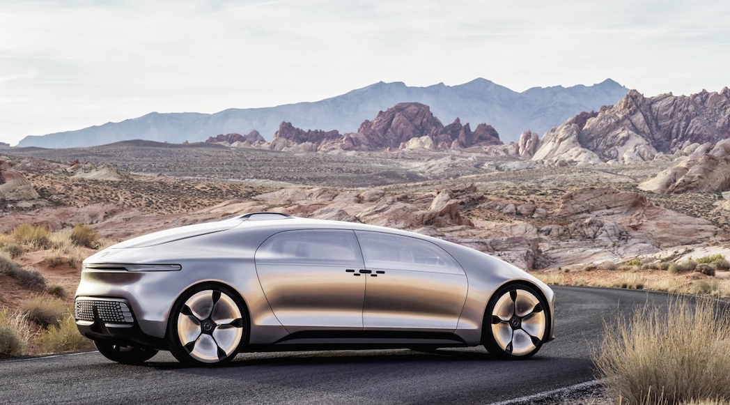 24-2015-Mercedes-Benz-F 015-Luxury in Motion Concept