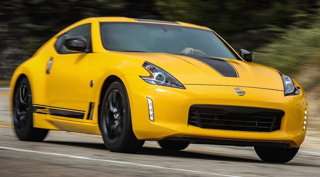 Nissan 370Z Coupe Heritage Edition 2018-6