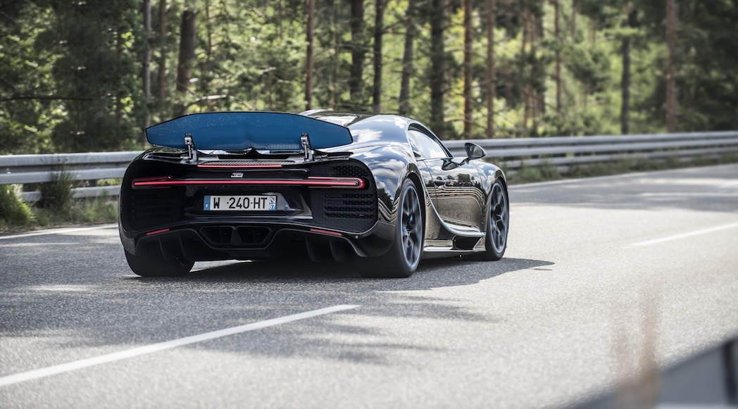 Bugatti Chiron 42 Seconds 2017-3