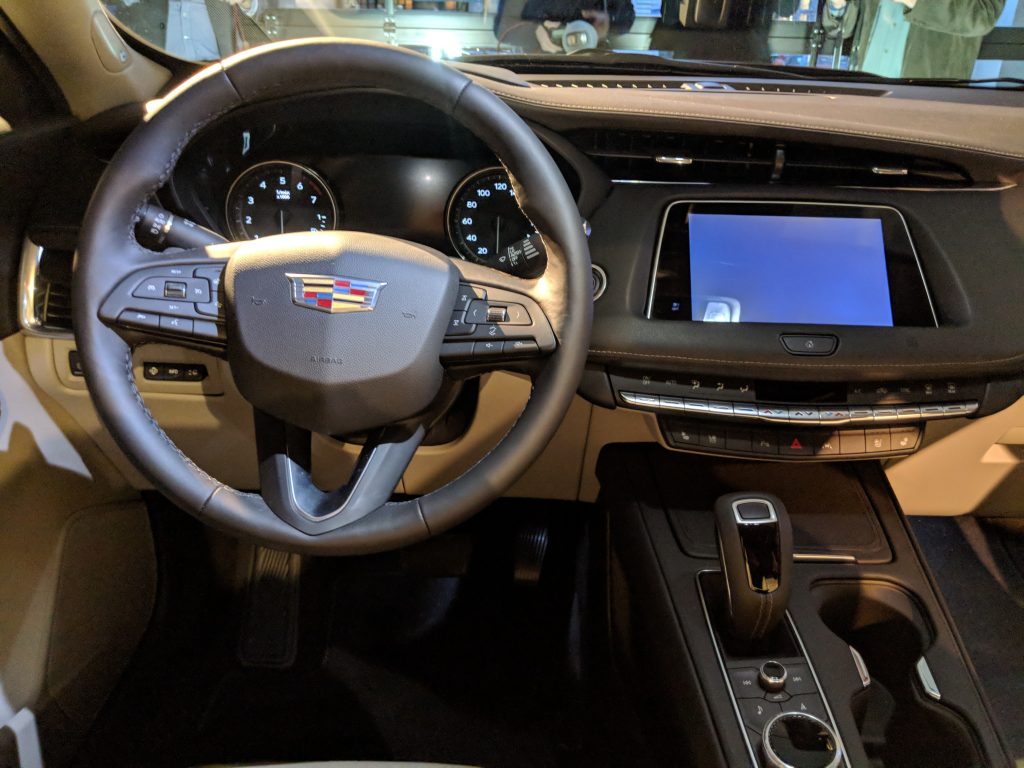 Cadillac XT4 2019 11