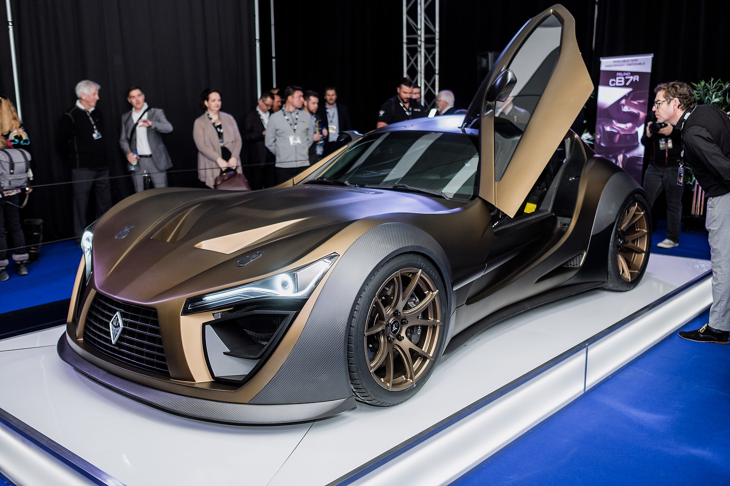 Top 10 des voitures de luxe au Salon de l’auto de Montréal Luxury Car
